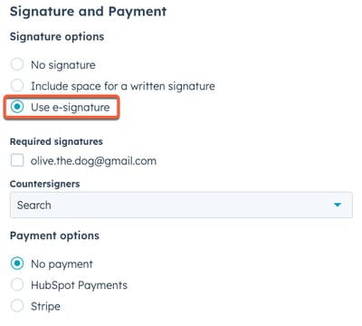 The Use e-signature option is highlighted in the Signature options section of the quote builder.
