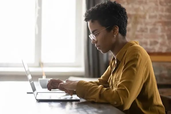 How to Force Only One Accordion Open in HubSpot: Simple Guide