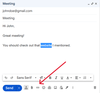 Screenshot with an arrow pointing to the “Insert link” icon. 