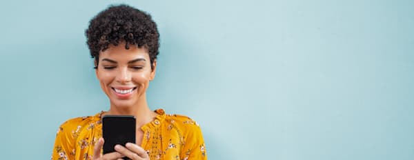 Social media marketer implements new strategy 
