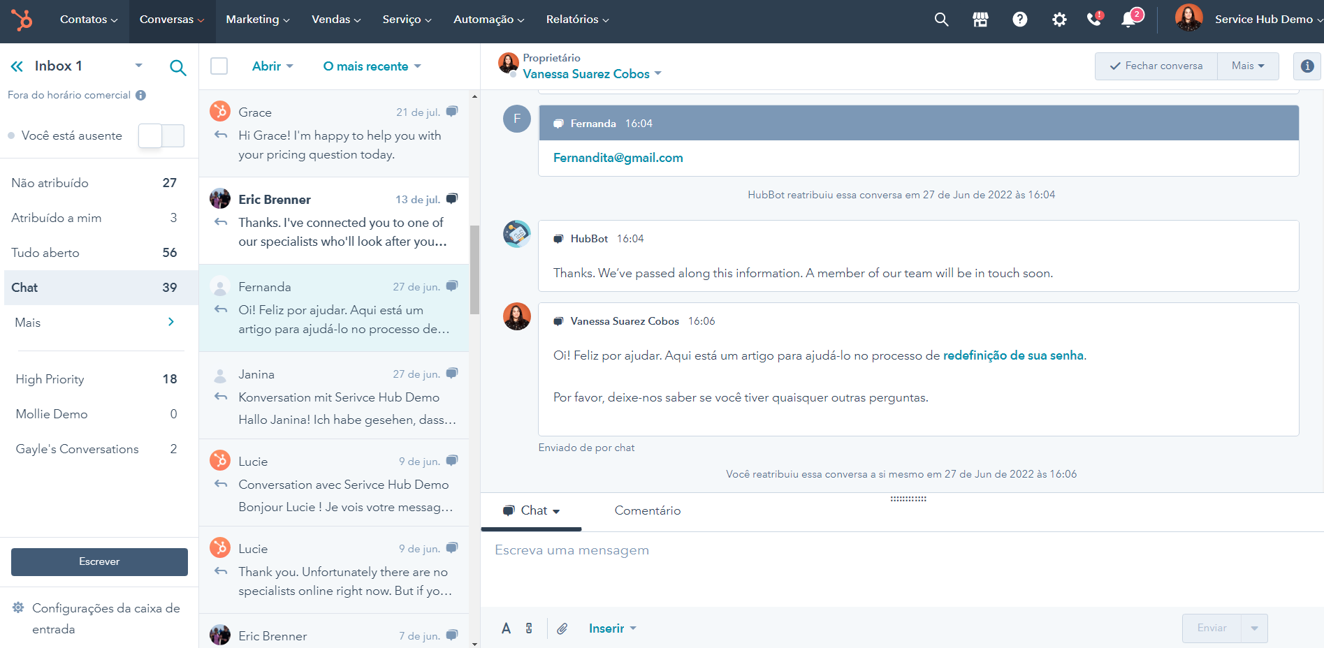 Captura de tela do software de Conversas, da HubSpot, disponível no Service Hub