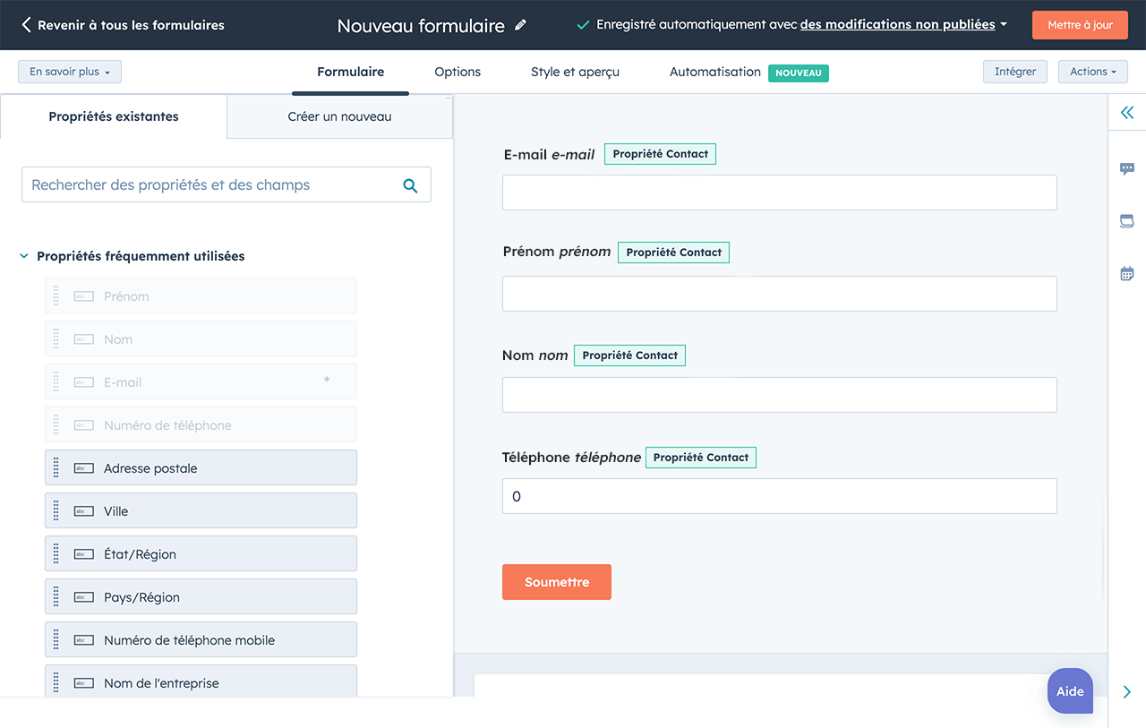 créateur de formulaire en ligne de HubSpot avec interface drag and drop
