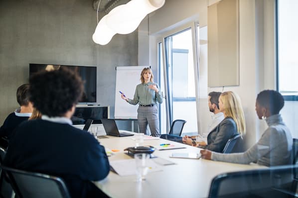 The Key to Customer Centric Selling (& 12 Other Sales Methodologies), According to Sales Leaders