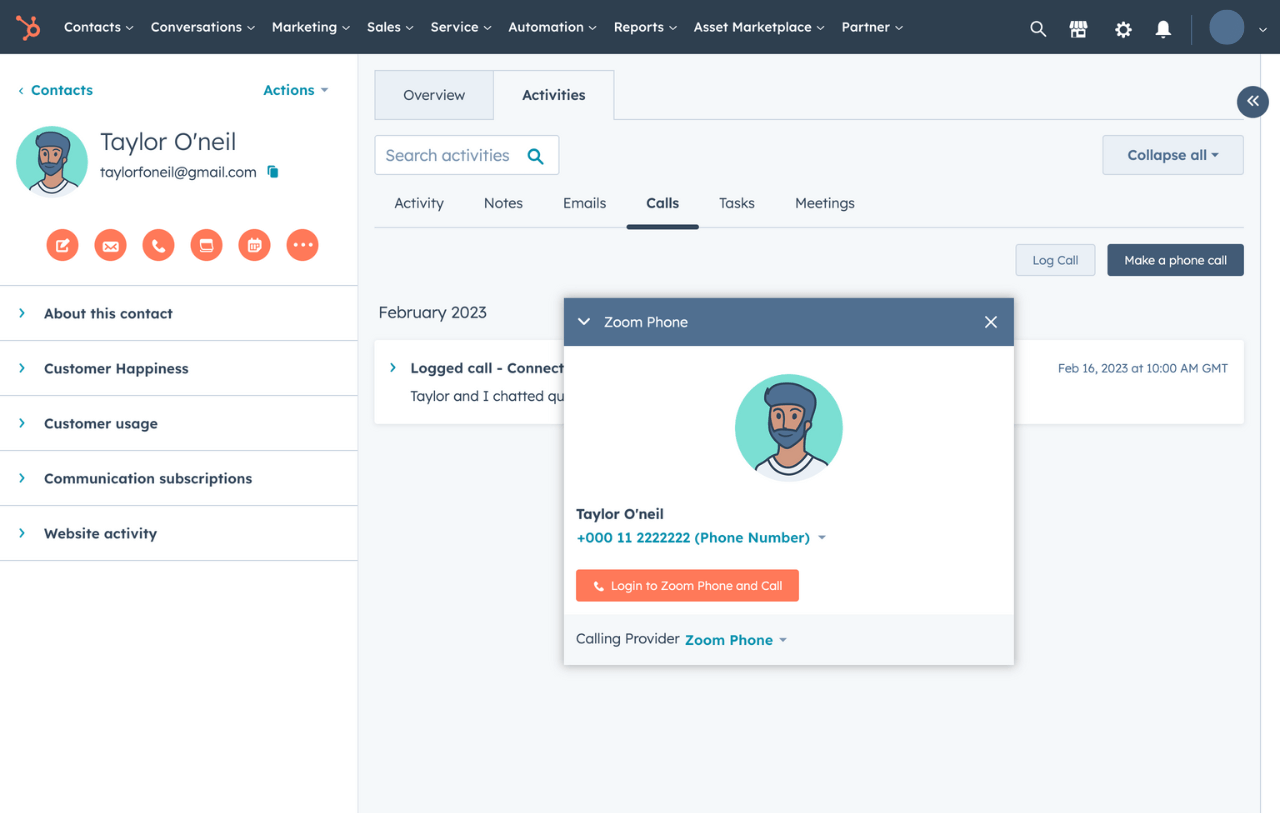 HubSpot forms tool showing integration with CRM database