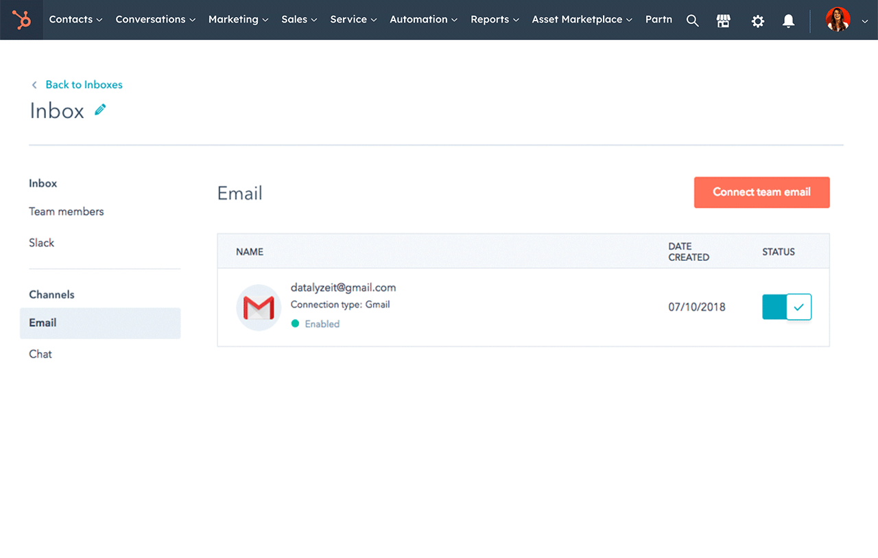 Interfaz para conectar el alias de correo electrónico a HubSpot