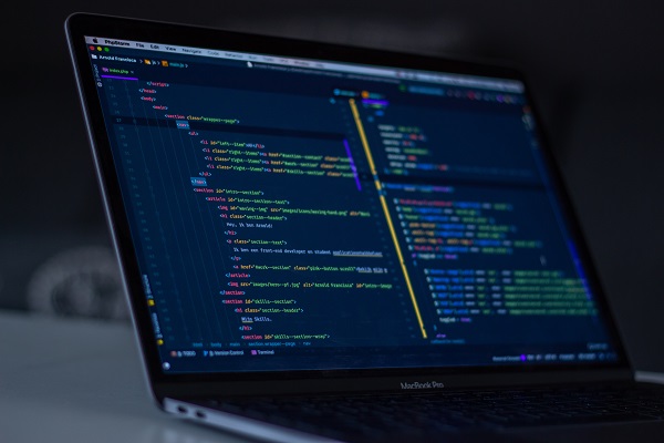 lignes de code HTML pour un site en micro-frontend