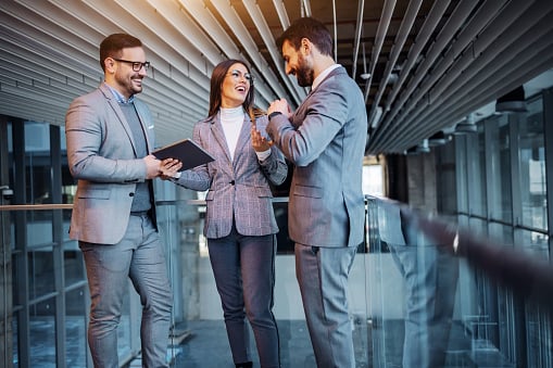 ¿Qué técnicas de ventas funcionan en 2025? 12 métodos con ROI comprobado
